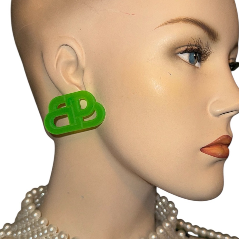 Streetwear Fashion Neon Green BB Earrings - Picture 11 of 12